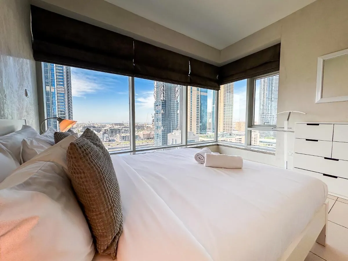 Wow! Beautiful 1Br Apt In Downtown - Close To Burj And Mall 두바이 아파트